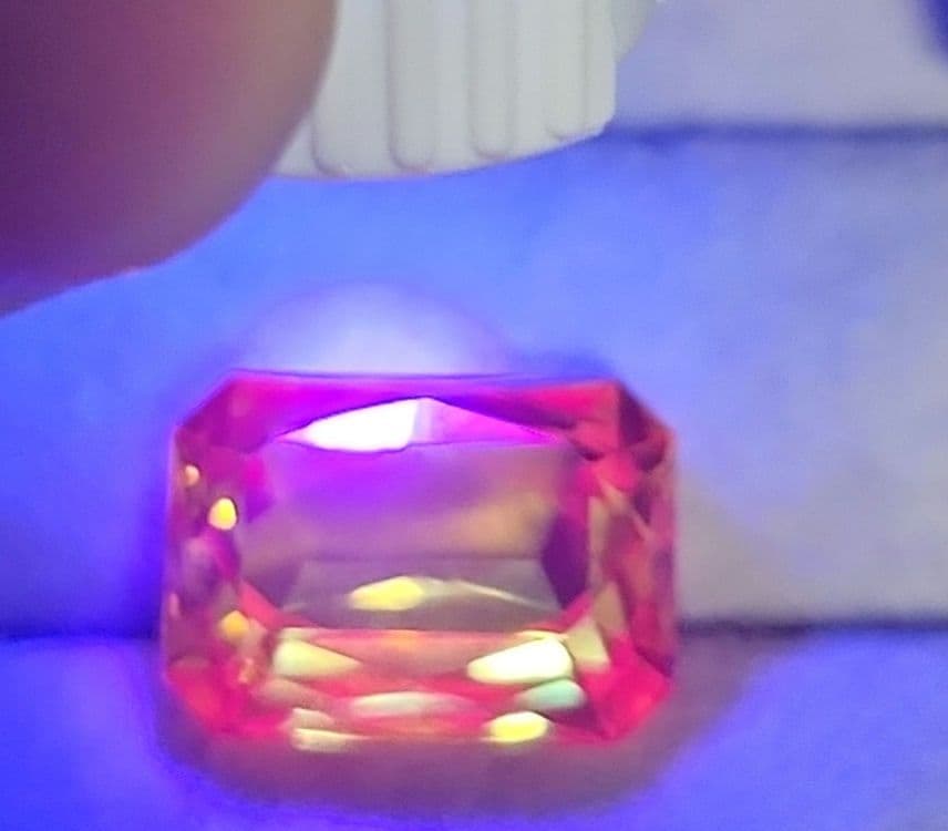 ゴールデンイエローサファイア 10.515ct