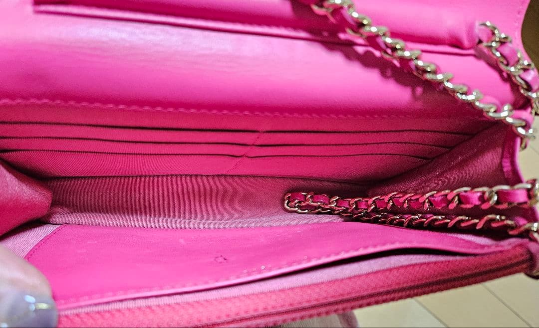 eriy【美品】CHANEL ショルダーバッグ　チェーンウォレット