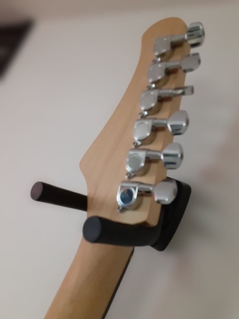 メルカリ便　photogenic フォトジェニック　現行タイプ　エレキギター