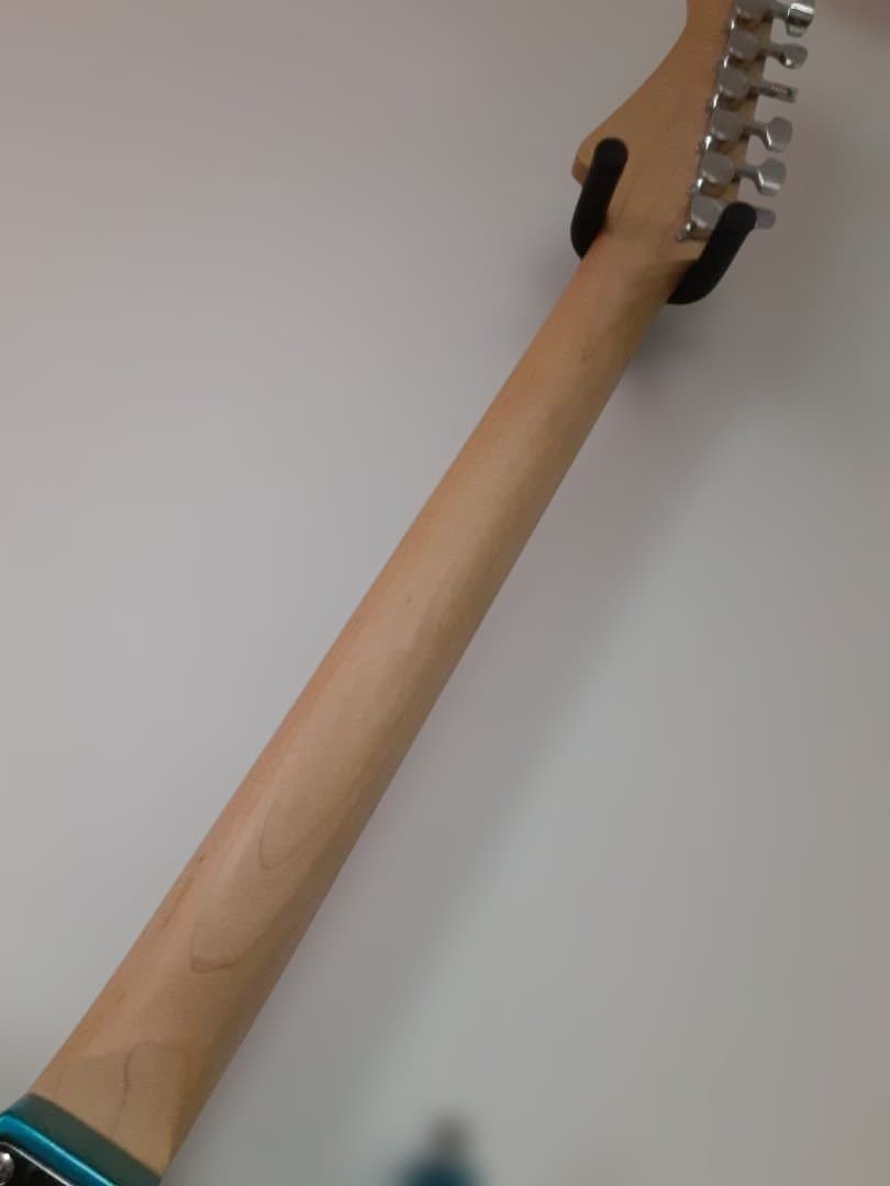 メルカリ便　photogenic フォトジェニック　現行タイプ　エレキギター