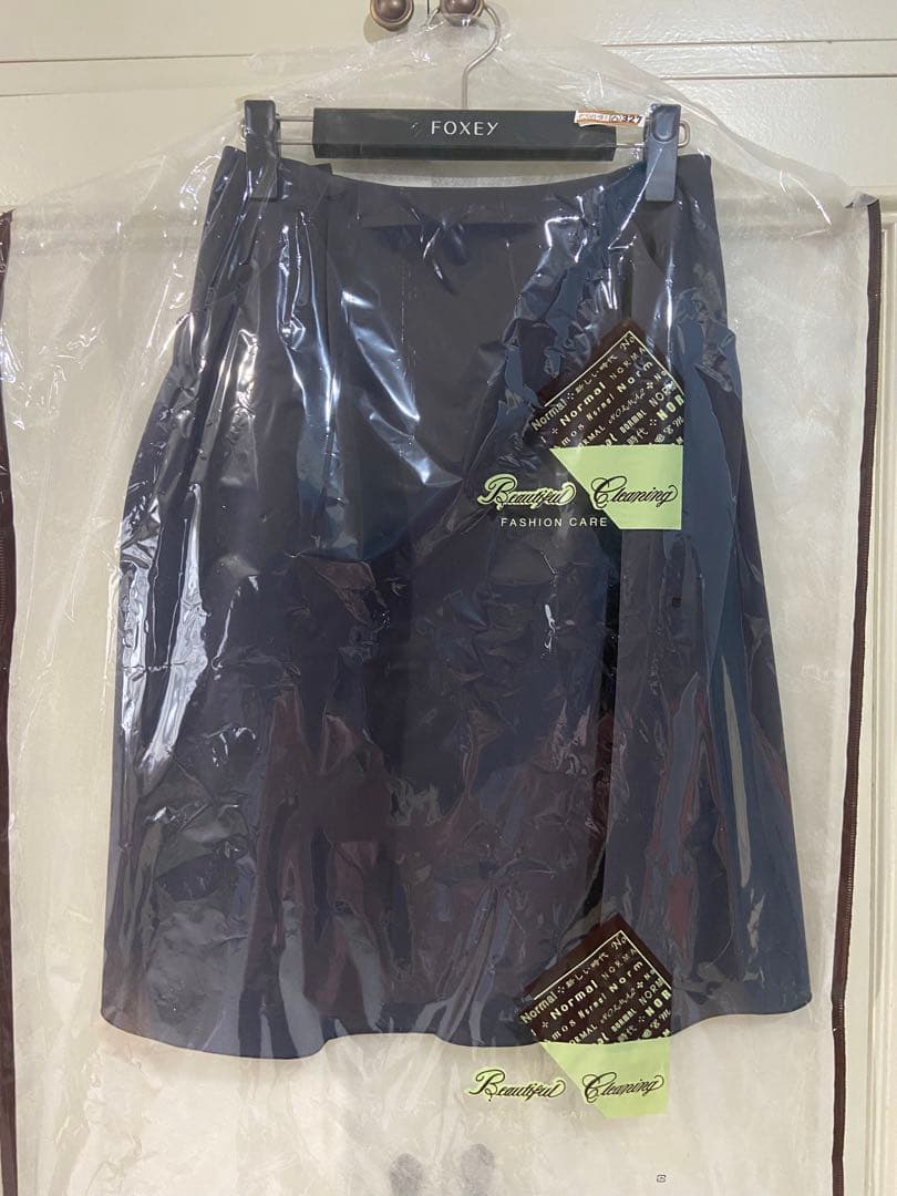 【美品】FOXEY フォクシー　スカート　Irips Flare 38 グレー