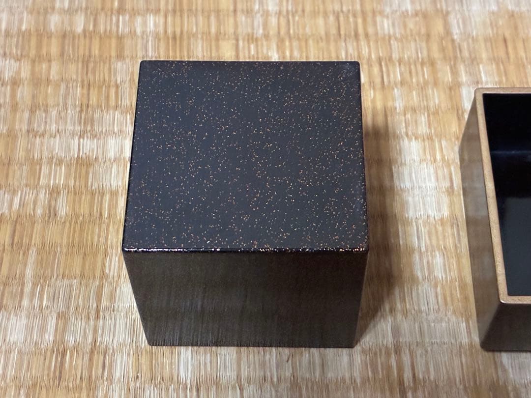 漆器 金箔 松と紅葉 蒔絵 梨地 小箱 小物入れ 時代物