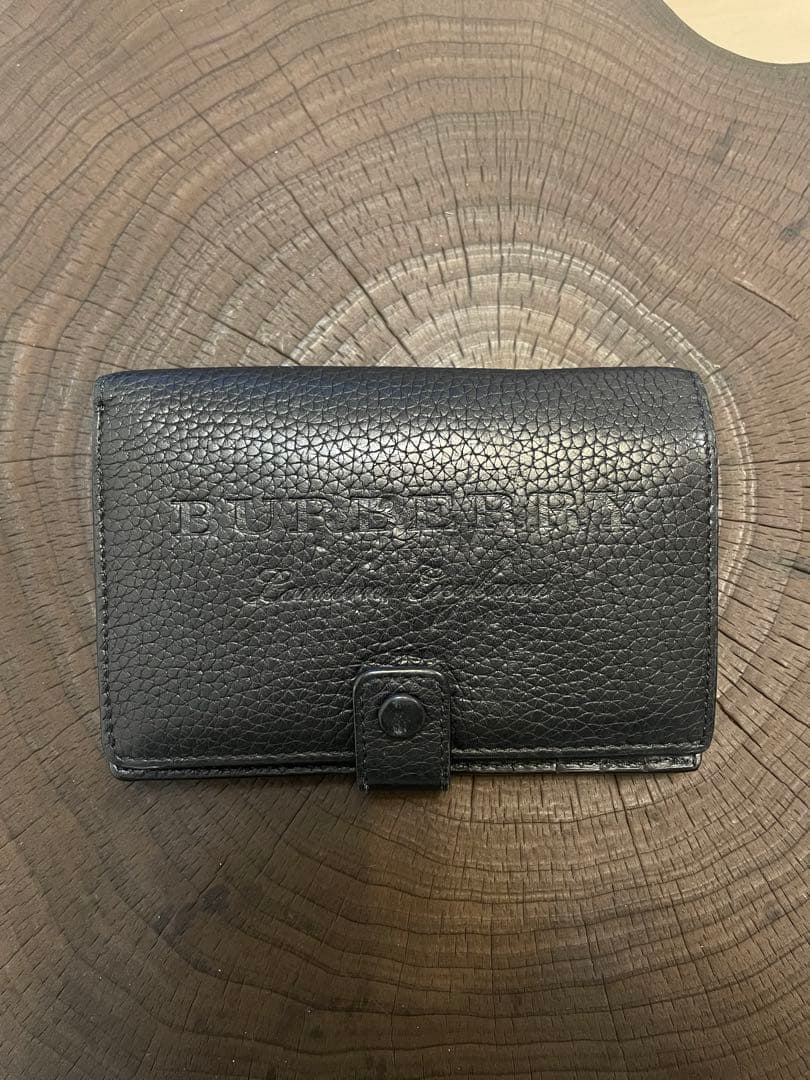 BURBERRY 二つ折り財布 ブラック