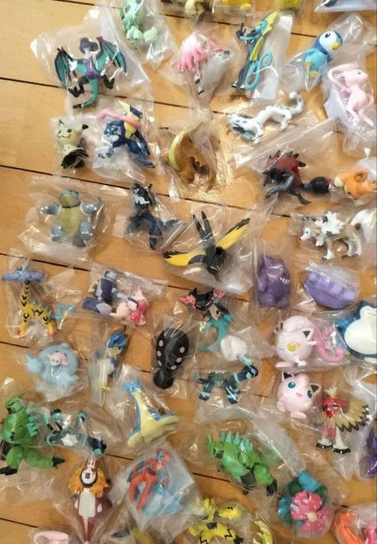 ポケットモンスター　モンコレ　148体　大量まとめ売り！