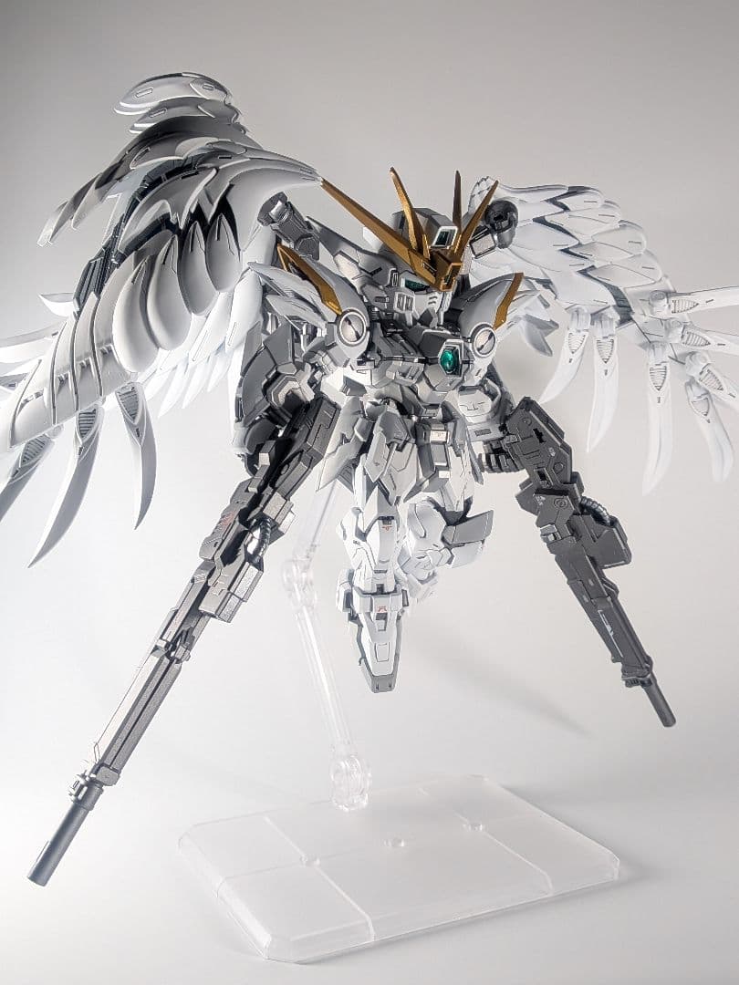 MGSDウイングガンダムゼロEW 塗装済完成品