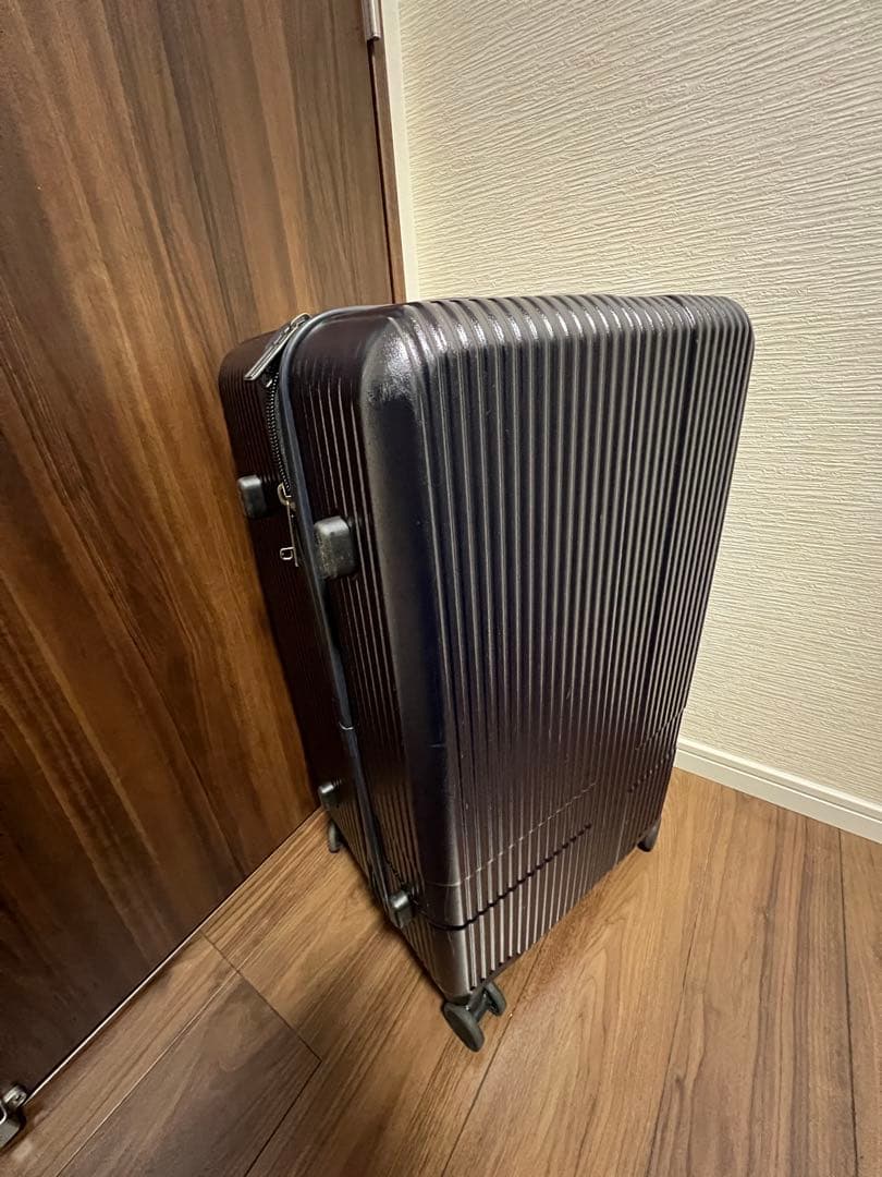 イノベーター　スーツケース キャリーケース　大型　75L ネイビー