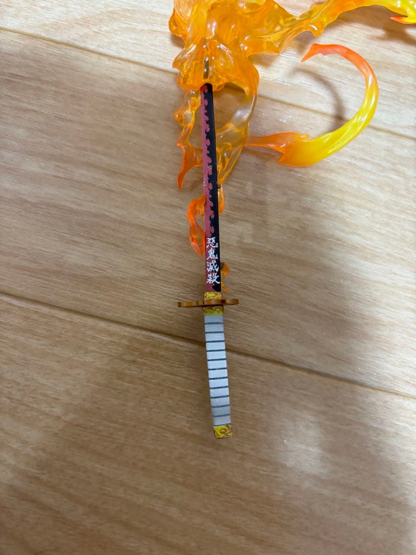 鬼滅の刃 煉獄杏寿郎 炎の呼吸 奥義 玖ノ型・煉獄 1/8スケールフィギュア