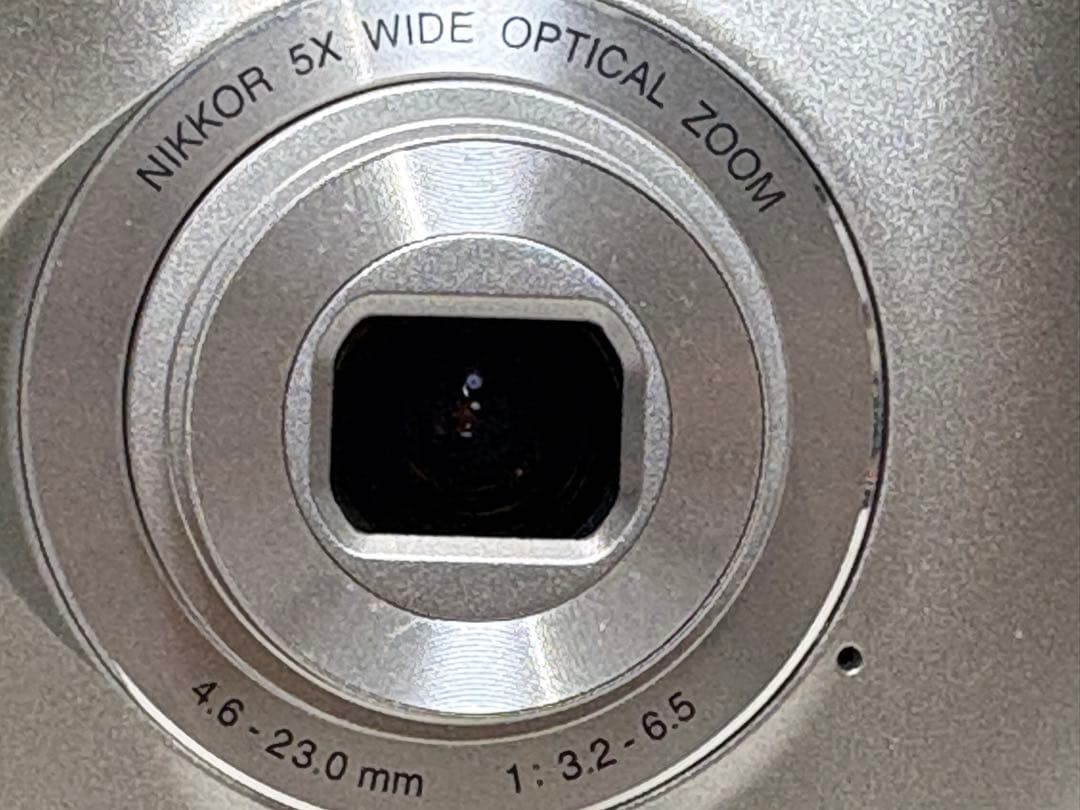 Nikon COOLPIX L26 コンパクトカメラ コンデジ デジカメ 外箱有