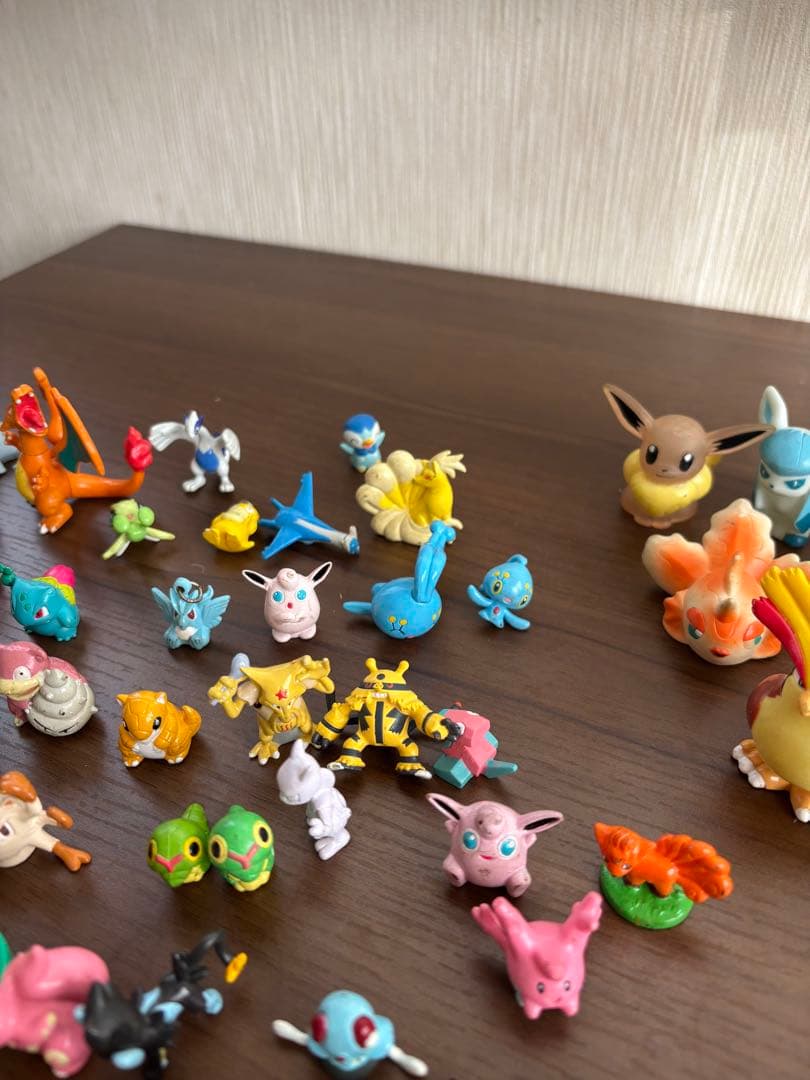 ポケモン　フィギュア　約90体　まとめ売り