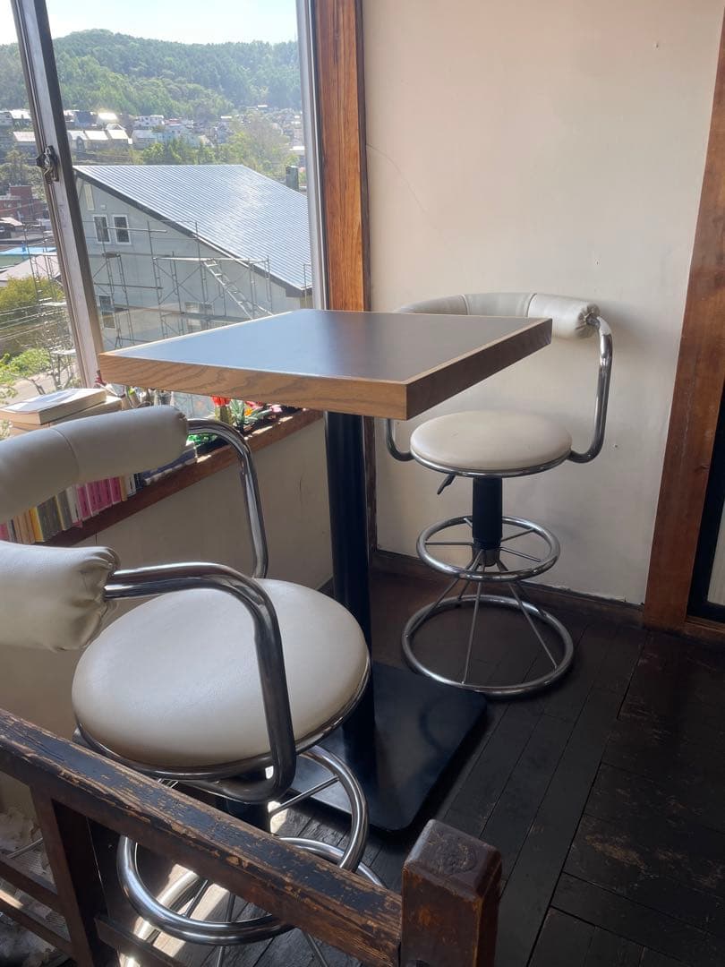 【6/25迄】ホワイトレザー油圧式バーチェア　カウンターチェア バースツール ①