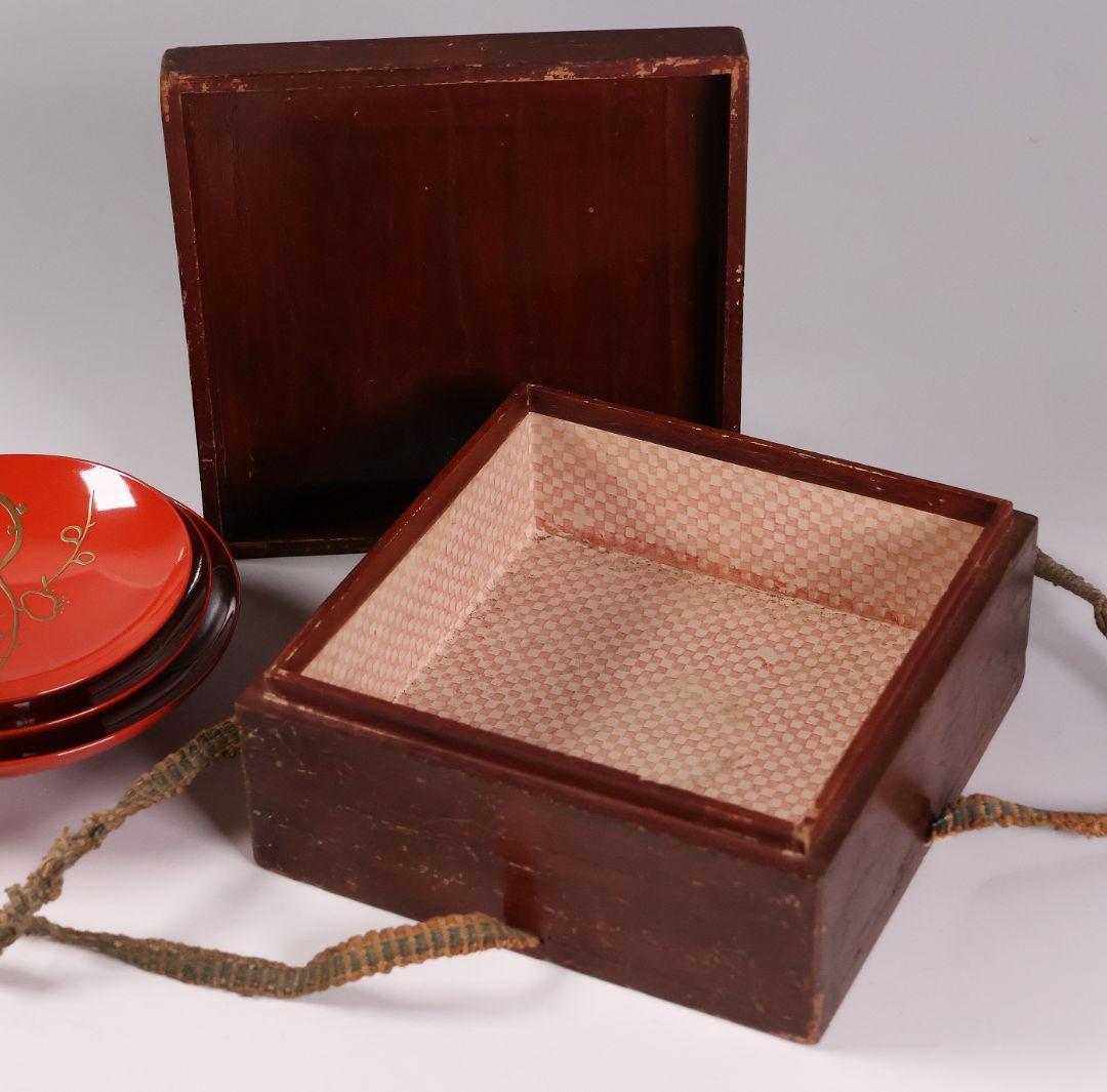 【CM358】時代 法橋光琳造(尾形光琳) 松竹梅蒔絵 朱塗 三ッ盃 木製 酒盃