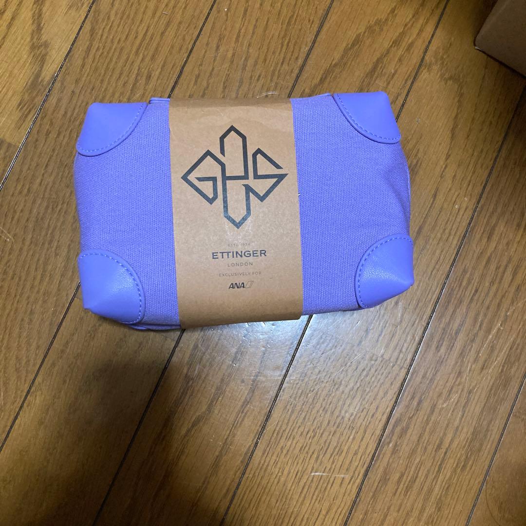 ANA ファーストクラス　アメニティポーチ　２点