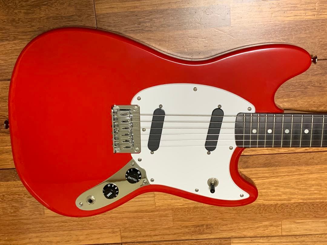 ギター Squier by Fender mustang