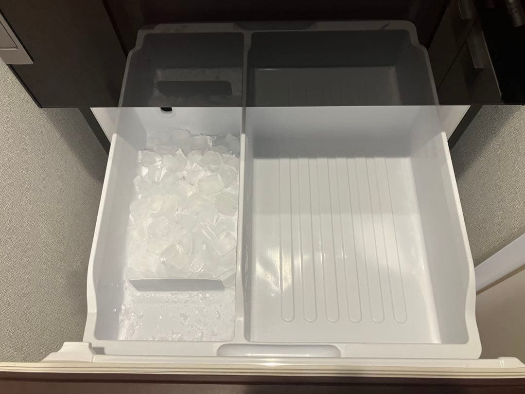 【SHARP】冷蔵庫356L グラデーションレッド【両開き】