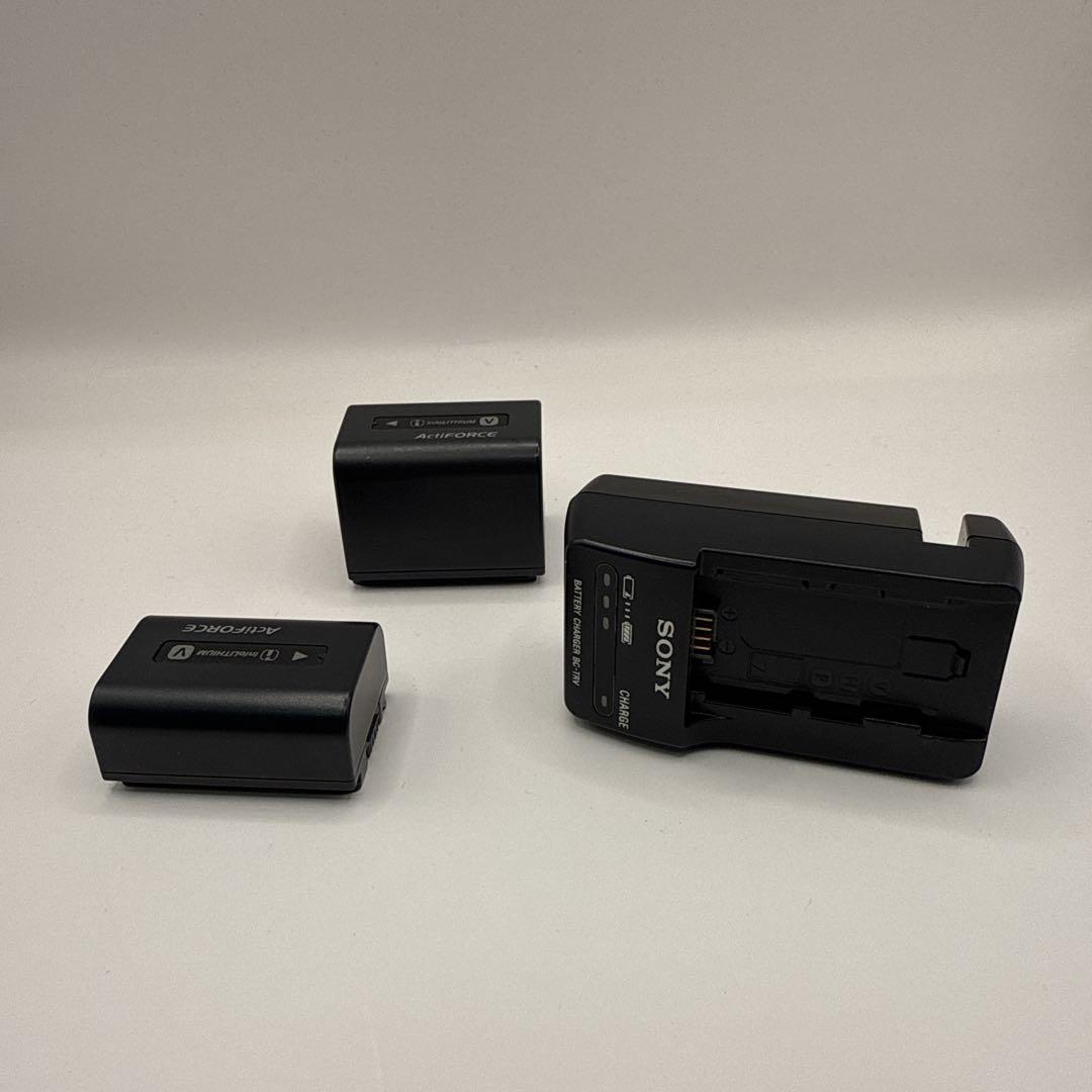 美品　SONY HDR-CX180 ビデオカメラ