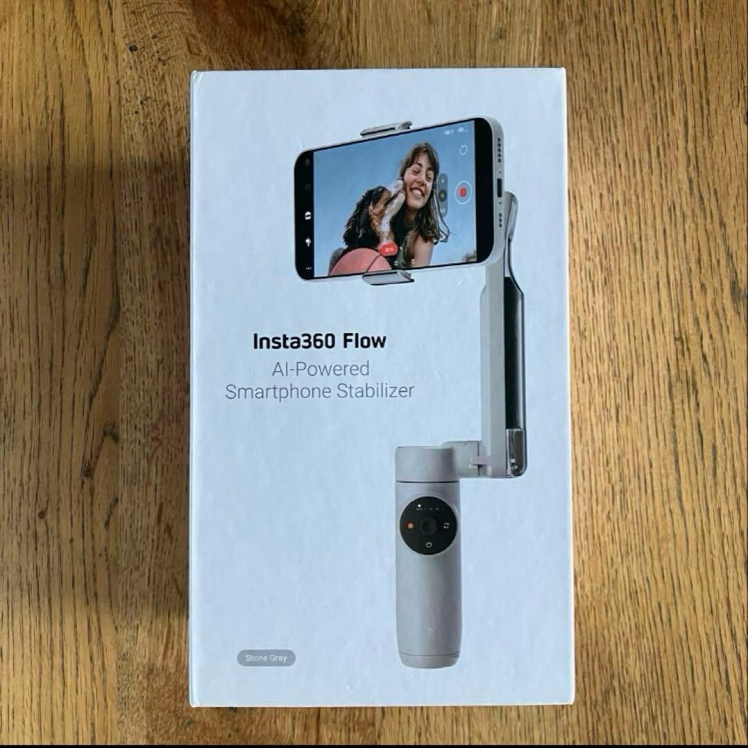 Insta360 Flow スマートフォンスタビライザー　グレー