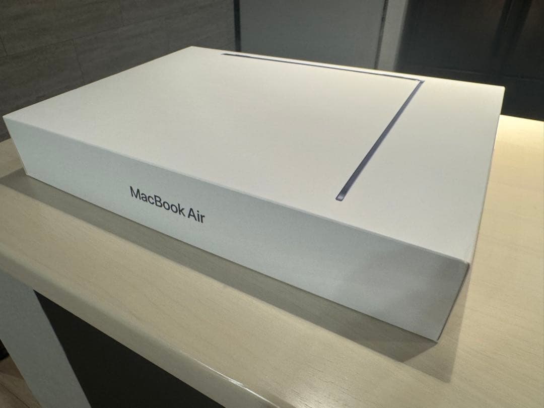 y*e様 【美品】MacBook Air M2 ミッド8G 256GB Offi