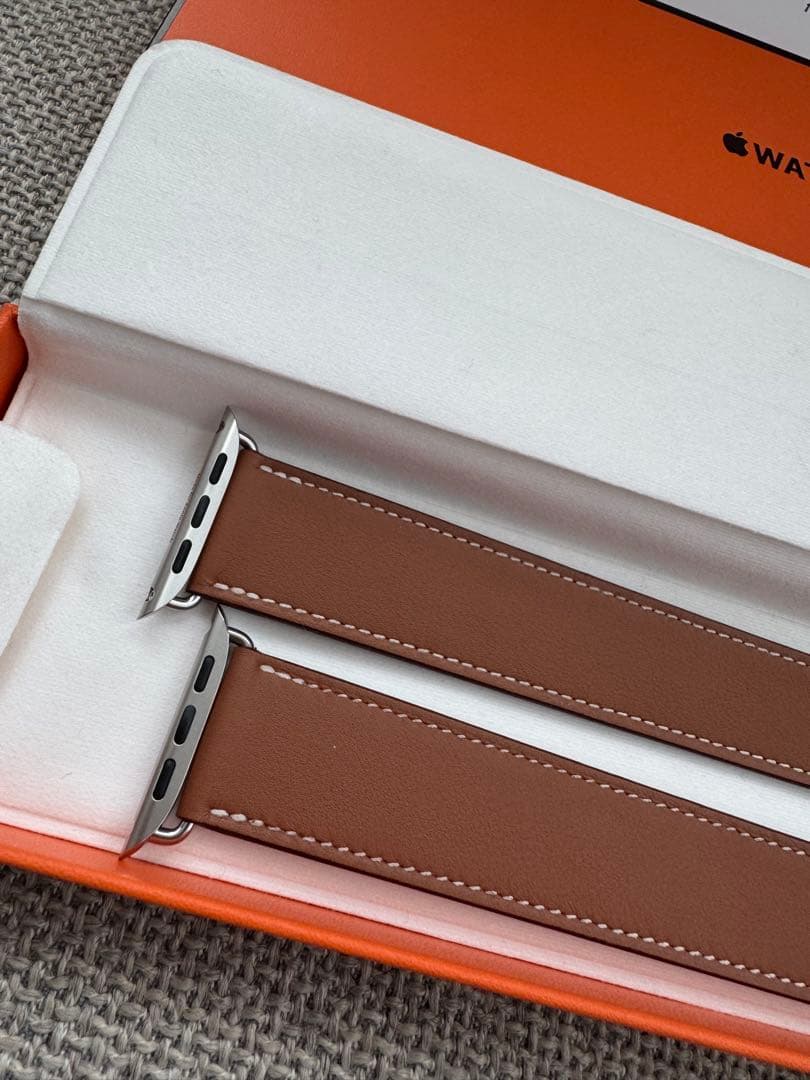 メルホ様Apple Watch Hermès ドゥブルトゥール 《アピ》