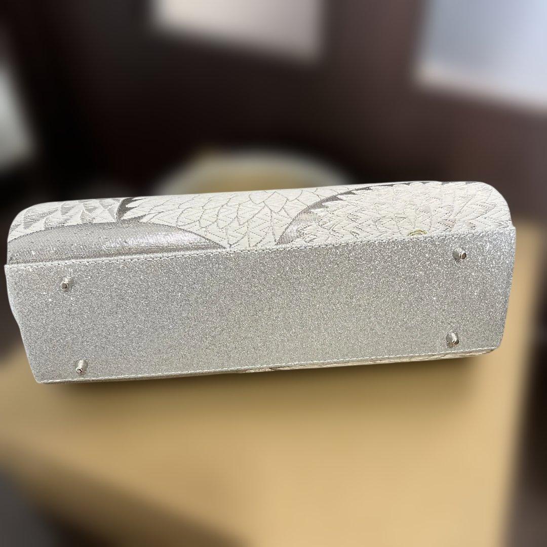 成人式シルバー バッグと草履のセット