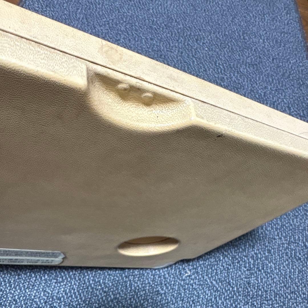 懐かしい　ボーイング747 ジャンボ機の座席テーブル