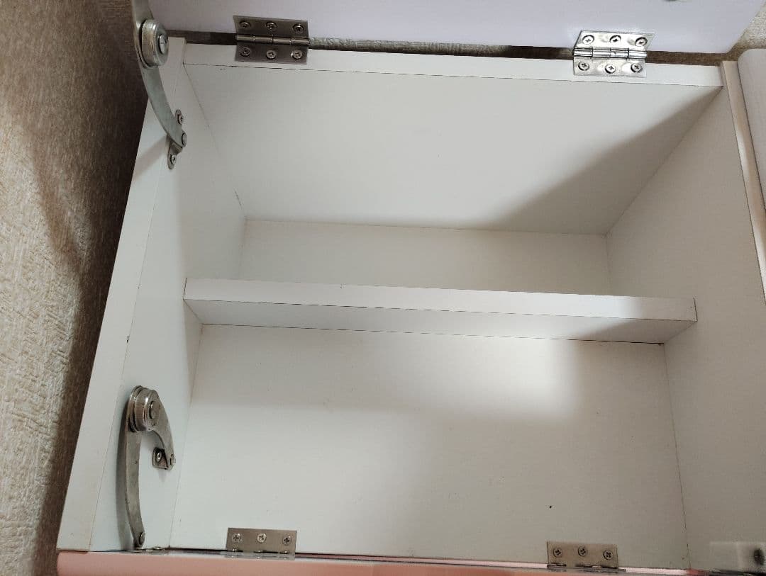 ピンク木製ドレッサー・コスメボックス ミラー付き