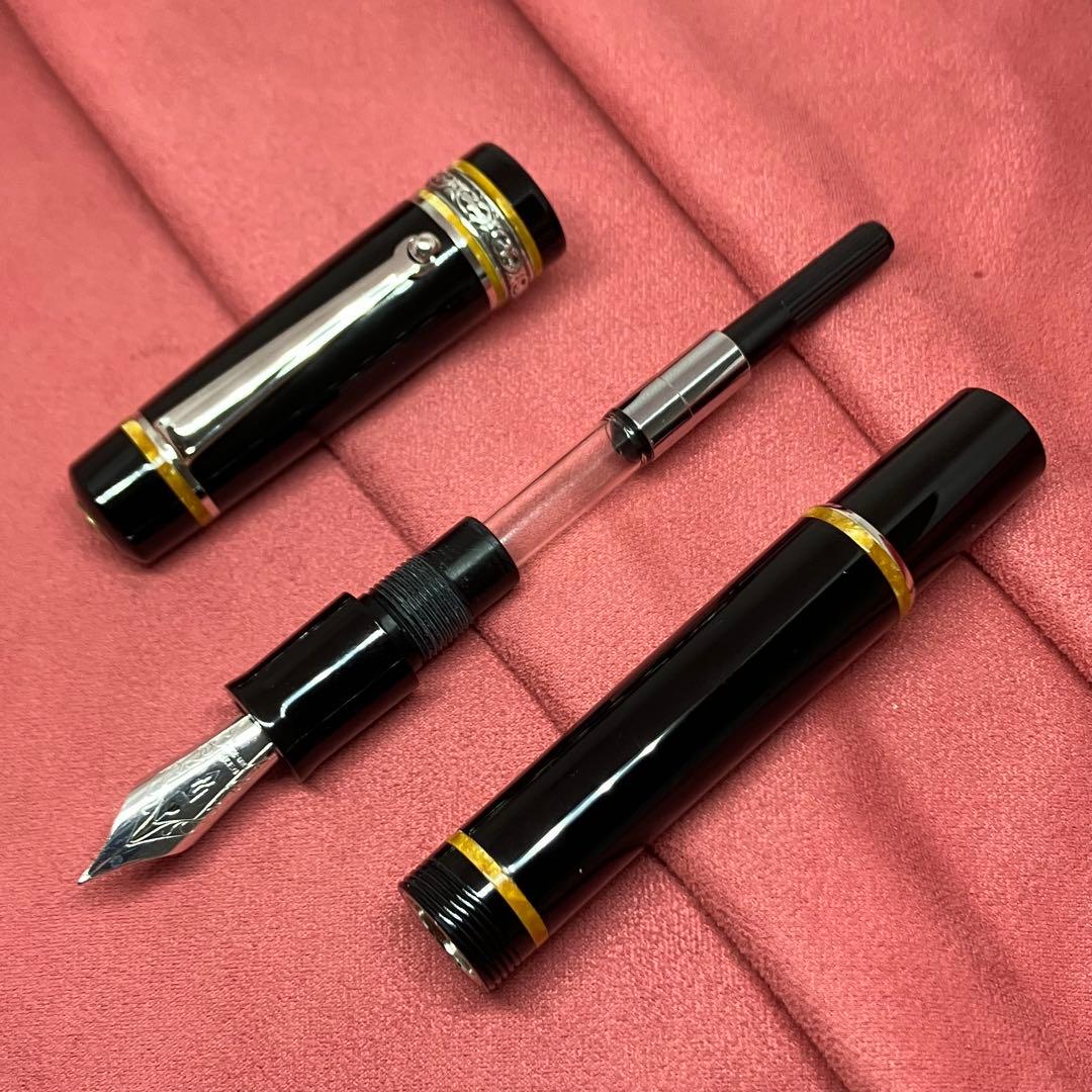 ■デルタ ドルチェビータ ミディアム ソワレ 18K M