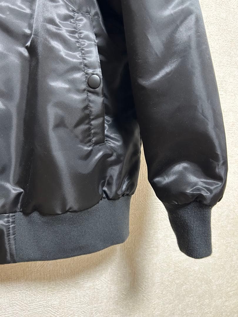 StrayKids ハン　ボンバージャケット　ポップアップ　スキズ　ハンクオッカ