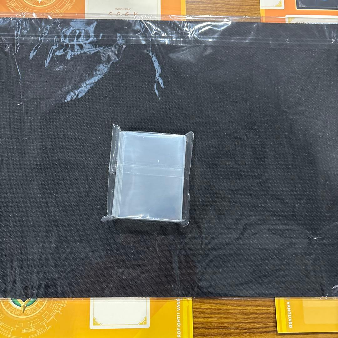 WGPデラックス2025 名古屋会場限定　プレイマット　スリーブ　羽根山ウララ