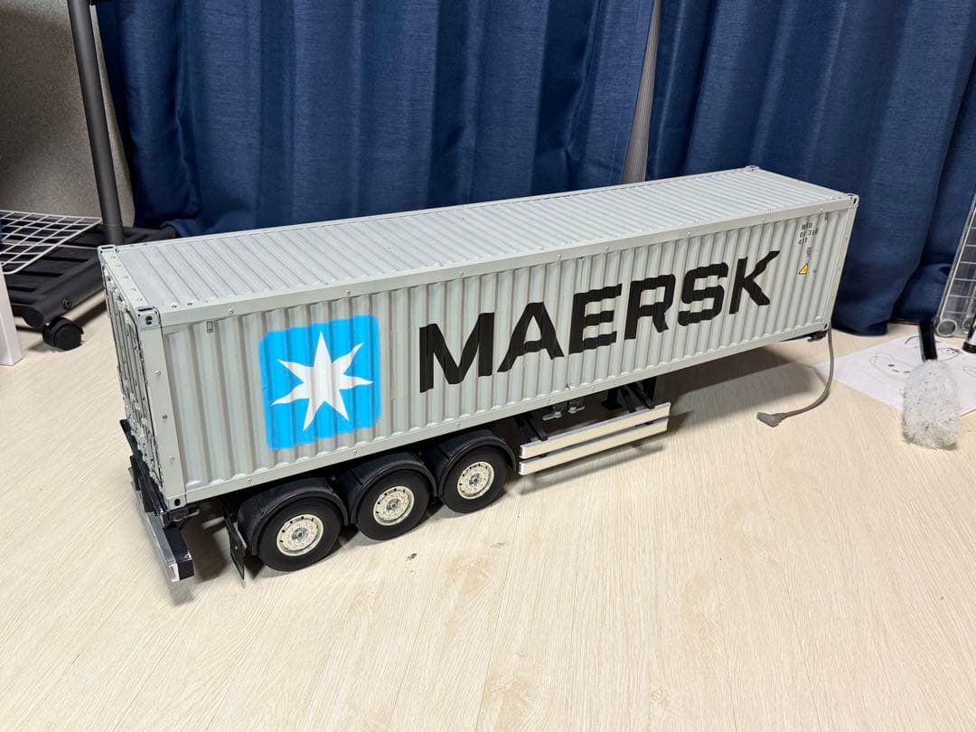 タミヤ 1/14 MAERSKコンテナトレーラー
