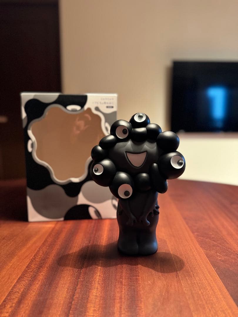 ミャクミャク　貯金箱