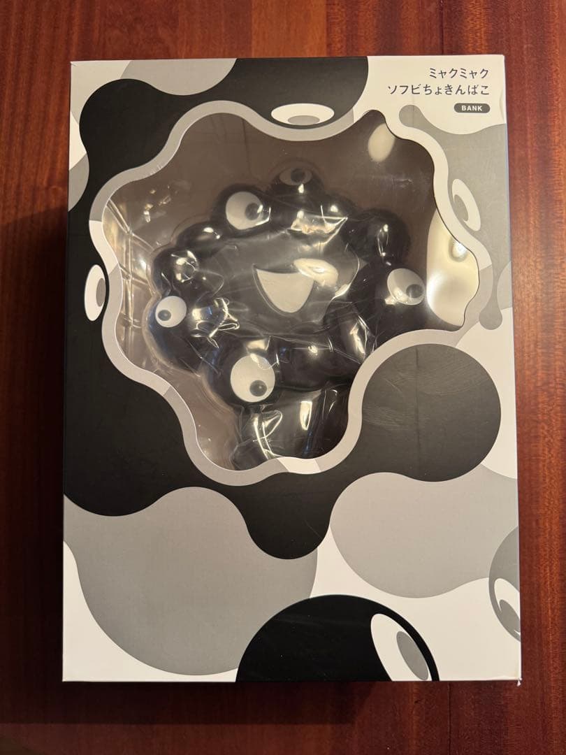 ミャクミャク　貯金箱