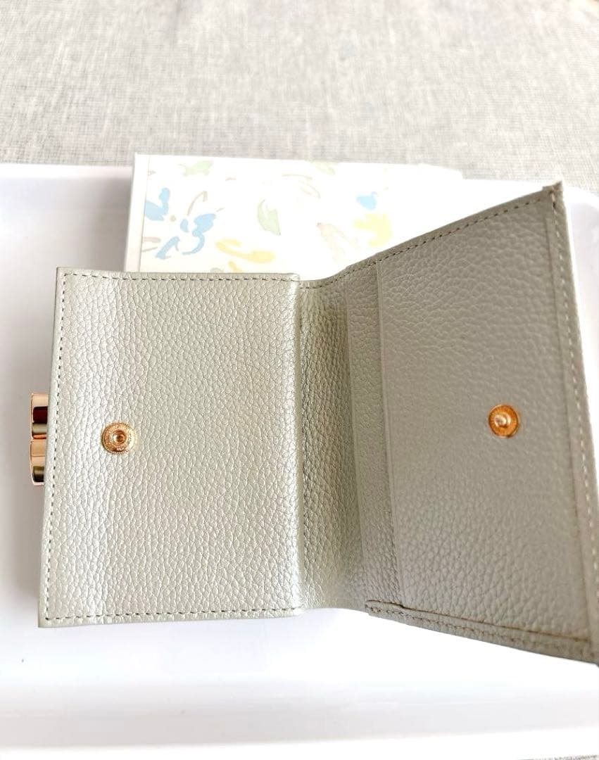 皇居財布　がま口　二つ折り　シルバー