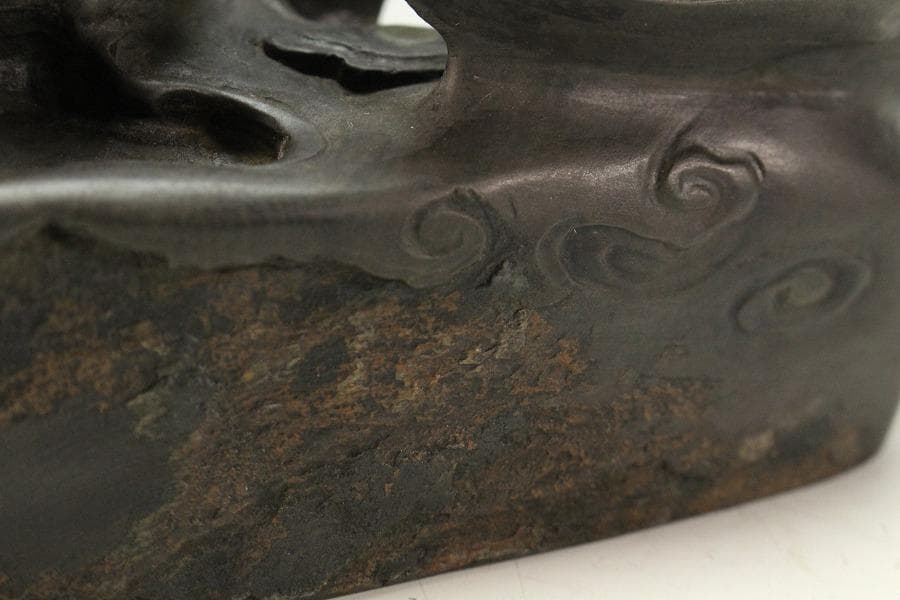 中国美術 端渓 刻 雲龍 鎮 置物(K-A725)
