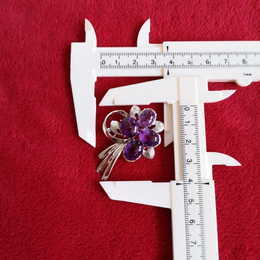 ブローチ シルバー製 天然石 アメジスト カボッション 裏面カッティング 912