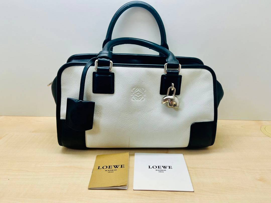 LOEWE アマソナ　 ホワイト/ブラック