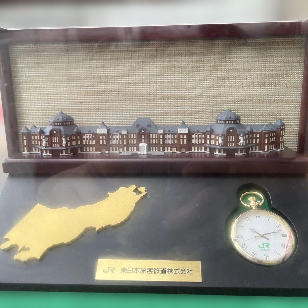 JR 退職記念品 懐中時計 東京駅と日本地図 デザイン付き