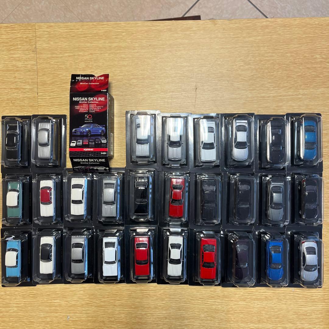 京商　NISSAN SKYLINE ミニカー 28台セット