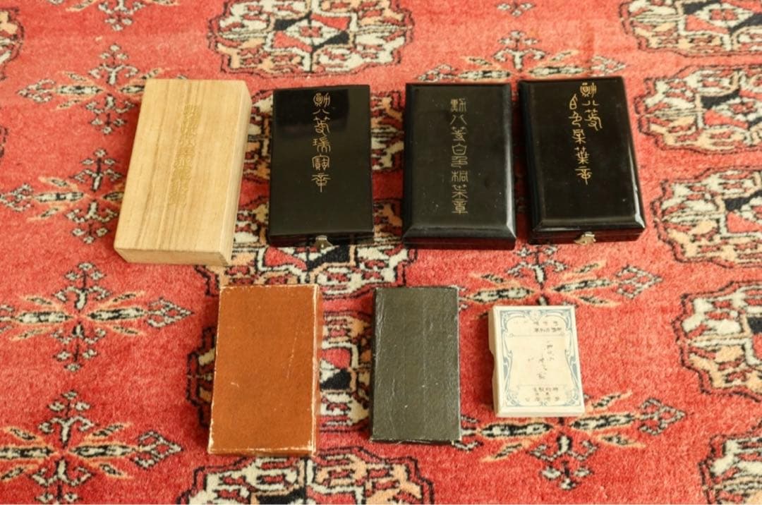 勲功章　旧日本軍　勲八等　賞状 勲章 まとめて　従軍記章 検) メダル 戦前