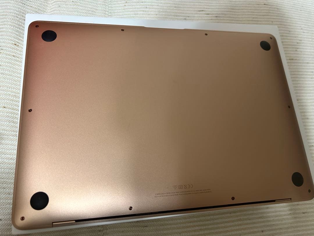 MacBook Air M1 / 8GB 256G ローズゴールド /充電31回