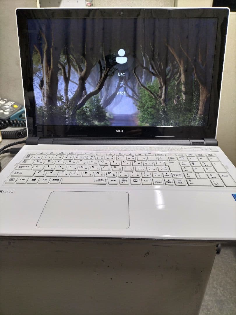 NEC LaVie celeron SSD128 8GB 美品