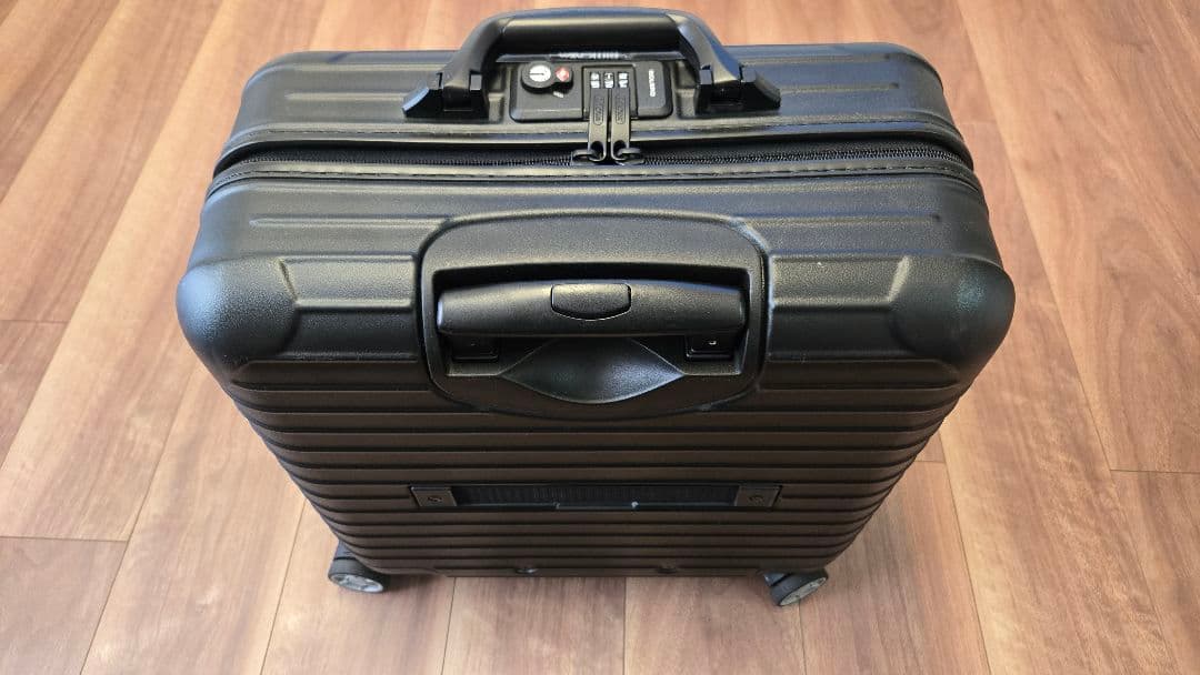 RIMOWA リモワ SALSA DELUXE サルサデラックス 32L 黒