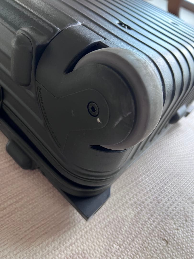 リモワ　サルサ　二輪　機内持込　35リットル