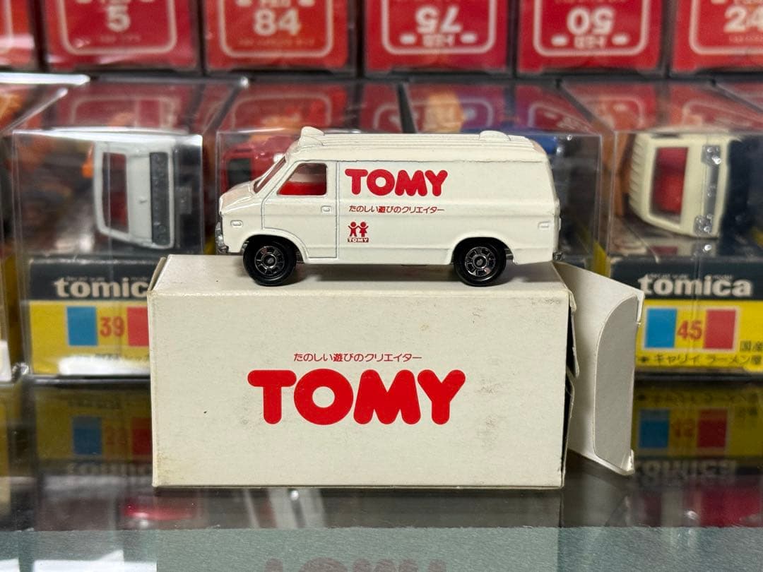 トミカ シボレー シェビーバン 日本製 関係者配布品 富山社長結婚記念