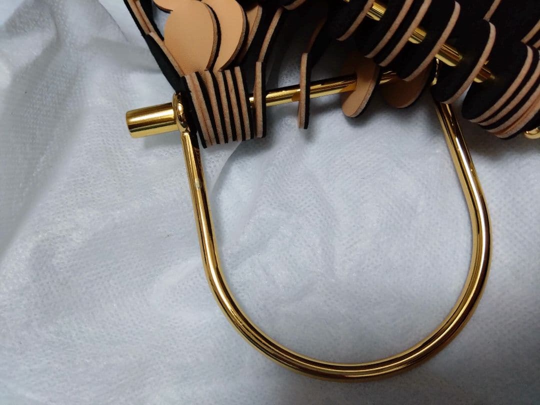 メアリオルタナ　MARY AL TERNA ブラック　ハンドバッグ　新品未使用