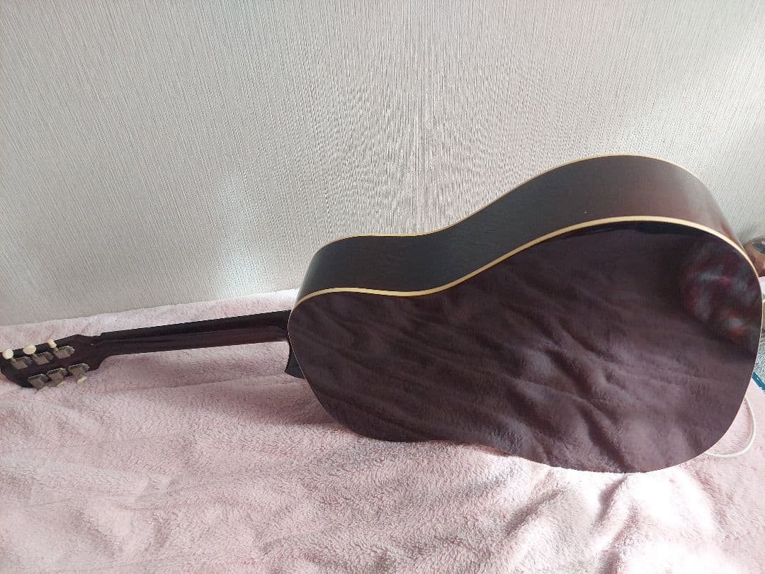 エレアコギター サンバーストGibsonj45タイプ