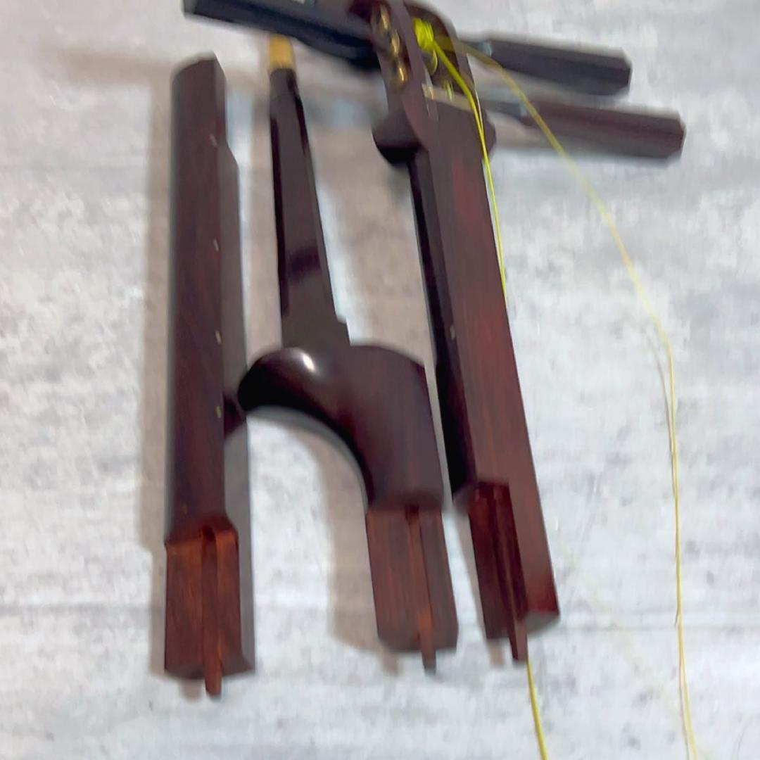 津軽三味線 紅木 東さわり　太棹　和楽器 弦楽器 ハードケース 三味線