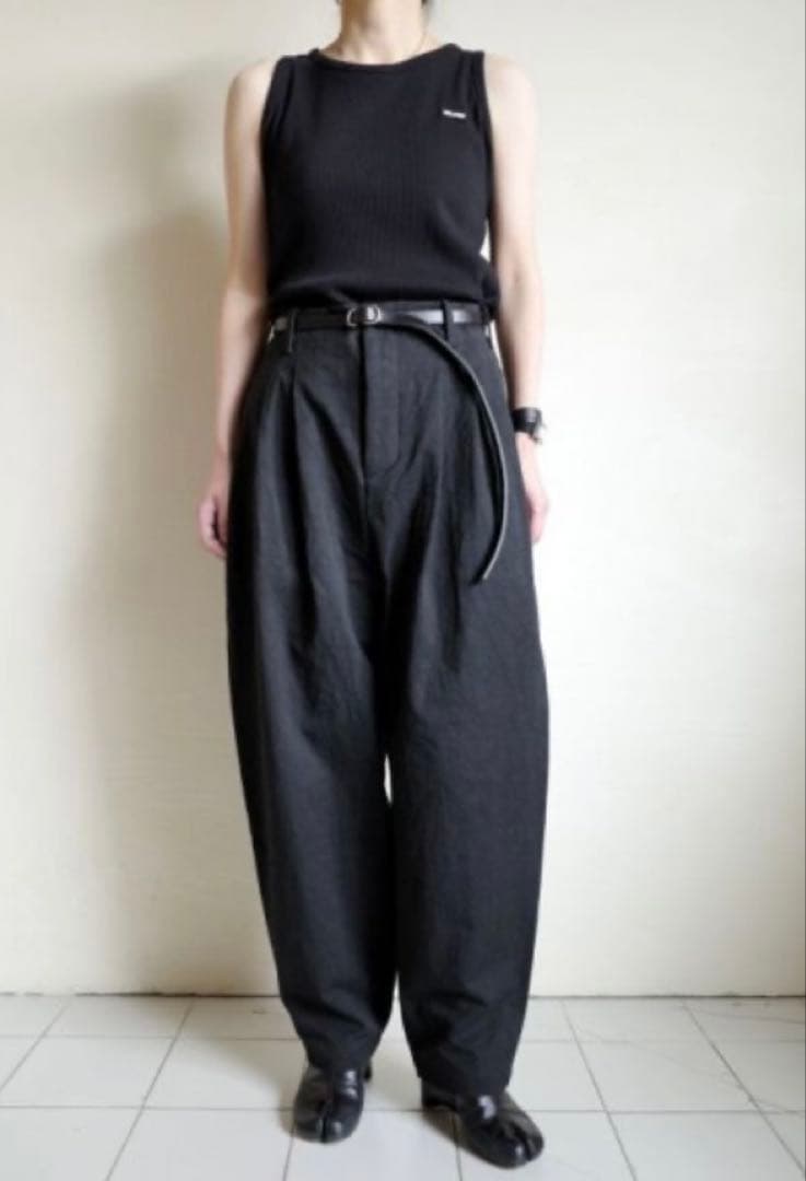 BELPER ブラック タンクトップ 新品タグ付き