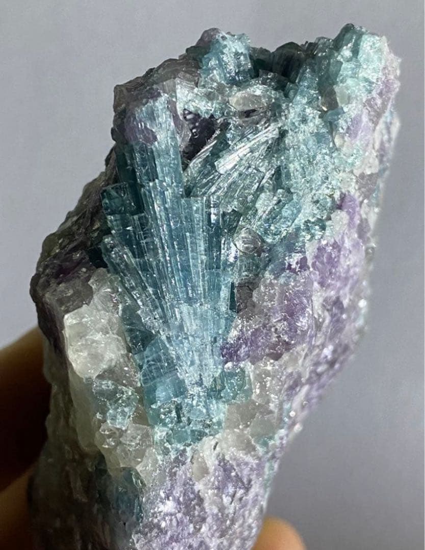 天然石　ユニコーンストーン　パライバトルマリン　レピドライト　原石