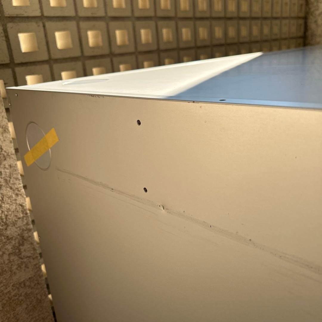 カッシーナ　イクシー　エアーフレーム