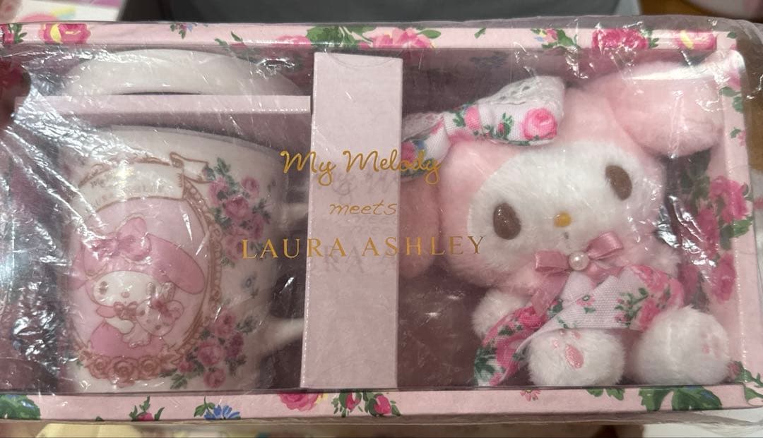 ローラアシュレイ　マイメロ